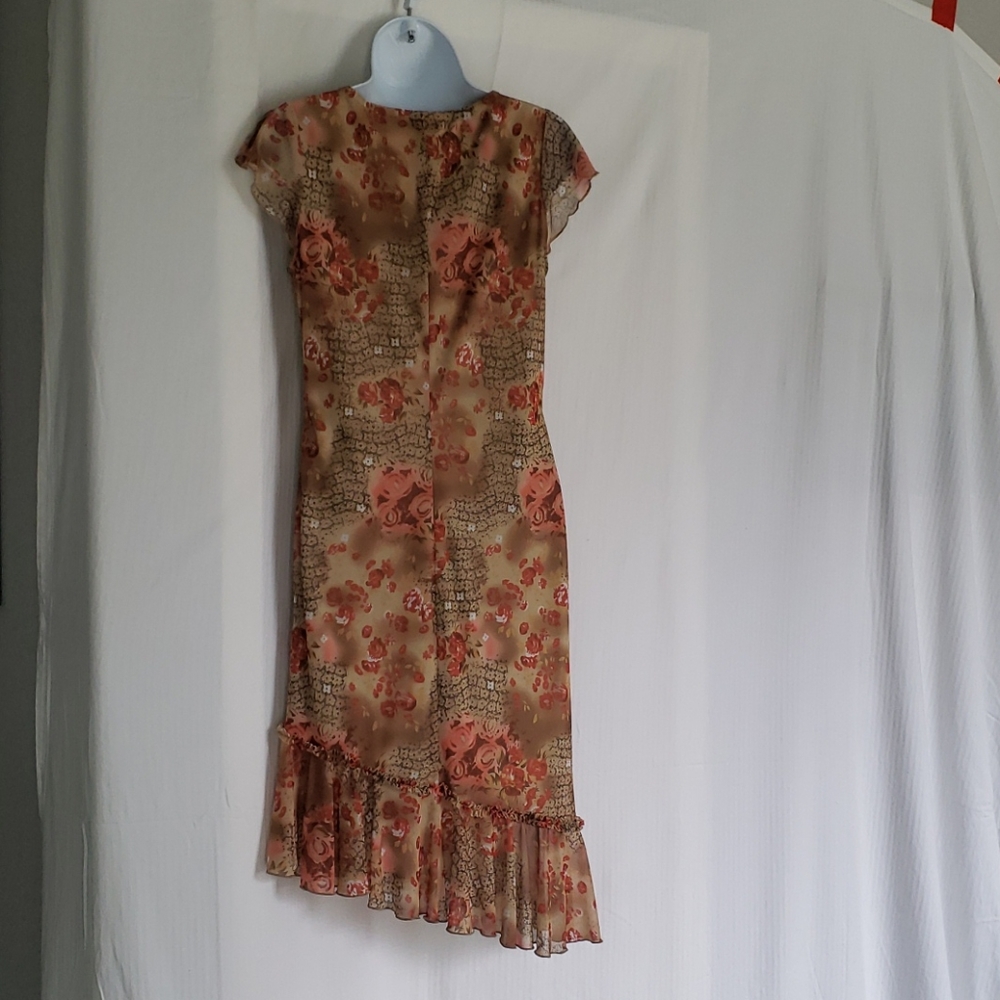 Dress - Picture 7 of 10